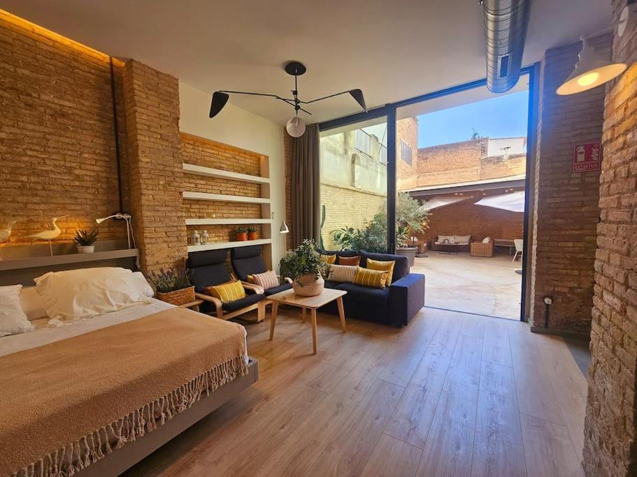 Tradicional Casa Con Patio Ruzafa Apartment บาเลนเซีย ภายนอก รูปภาพ